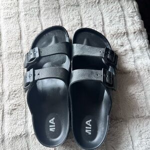 MIA Black Double-Strap Buckle Slides